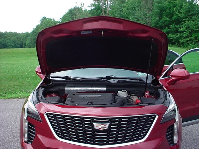 2019 Cadillac XT4 AWD Premium Luxury