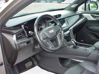 2022 Cadillac XT5 Premium Luxury